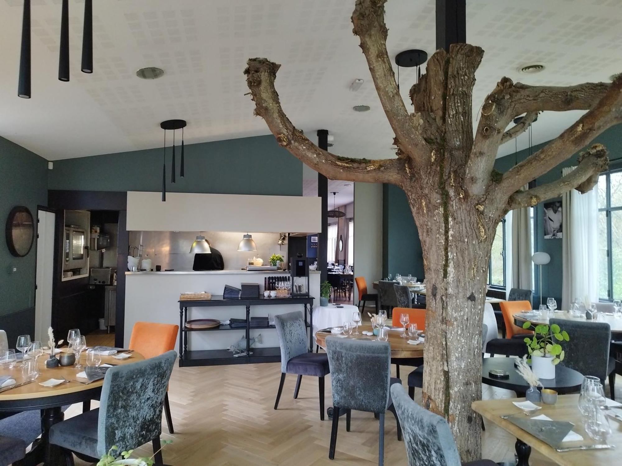 Hotel Restaurant Le Bosquet Les Ponts-de-Cé Eksteriør billede